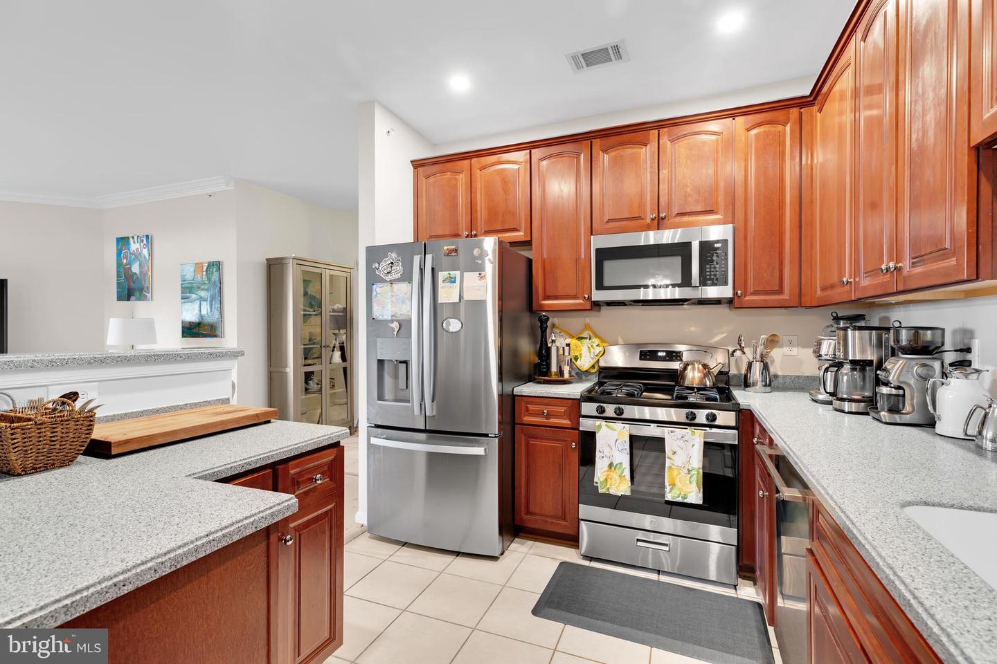 1601 Ladue Ct #402