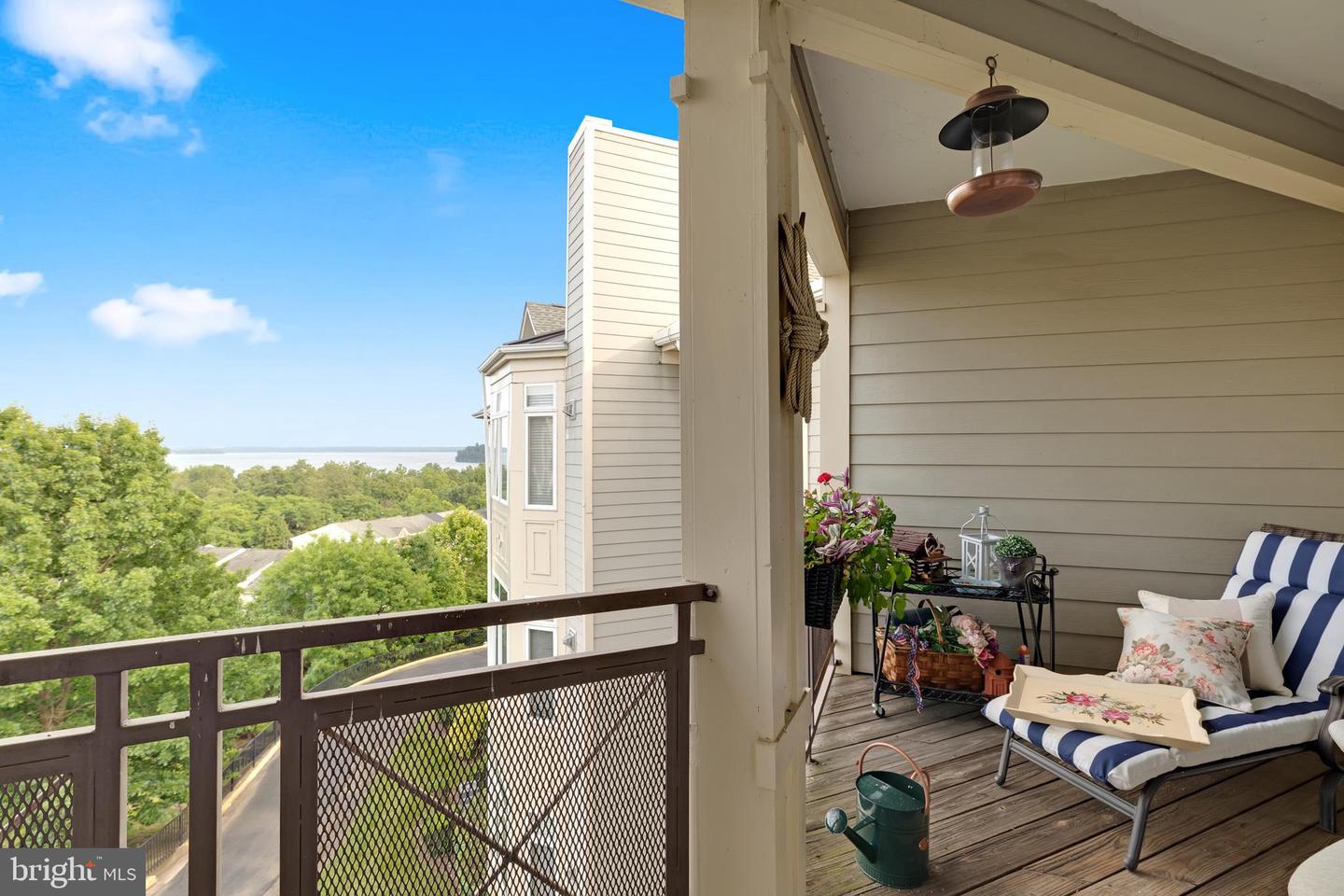 1601 Ladue Ct #402