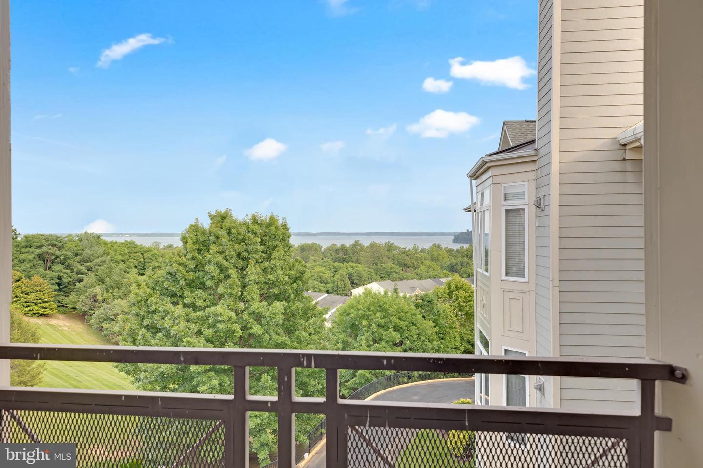 1601 Ladue Ct #402