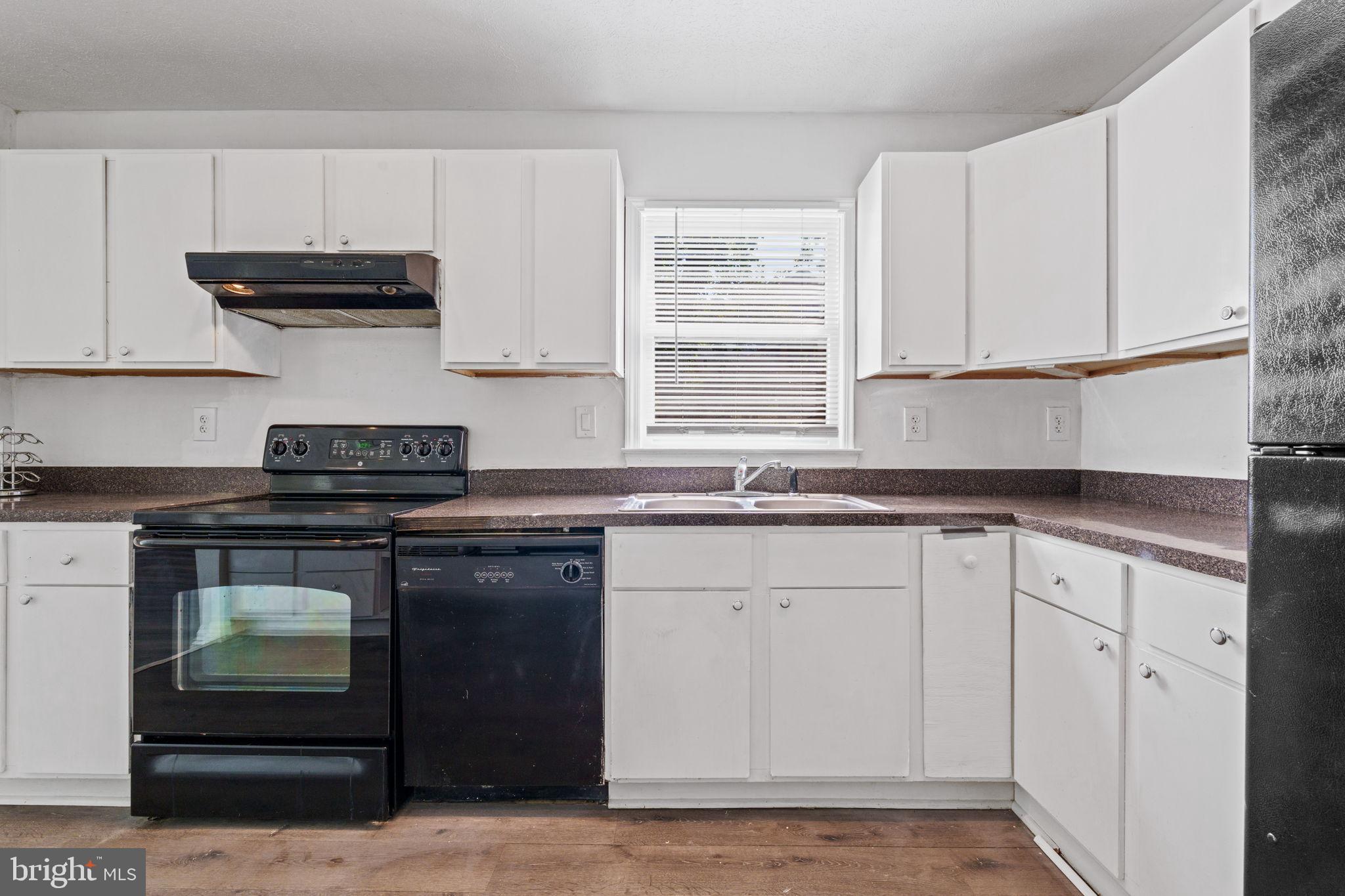 11827 RUTHERFORD DRIVE