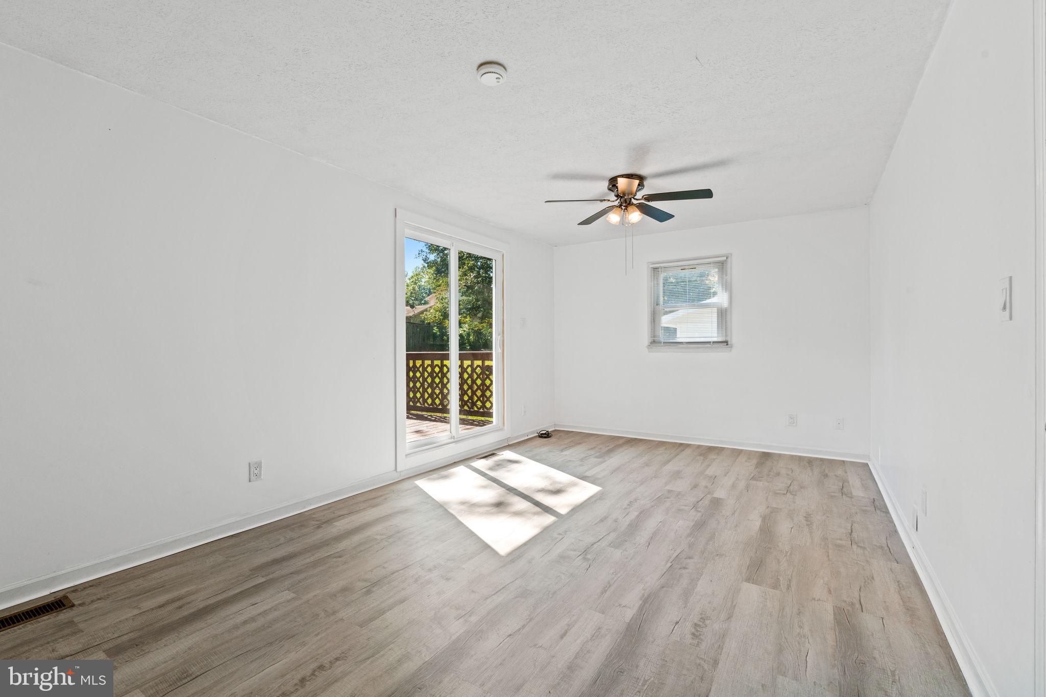 11827 RUTHERFORD DRIVE