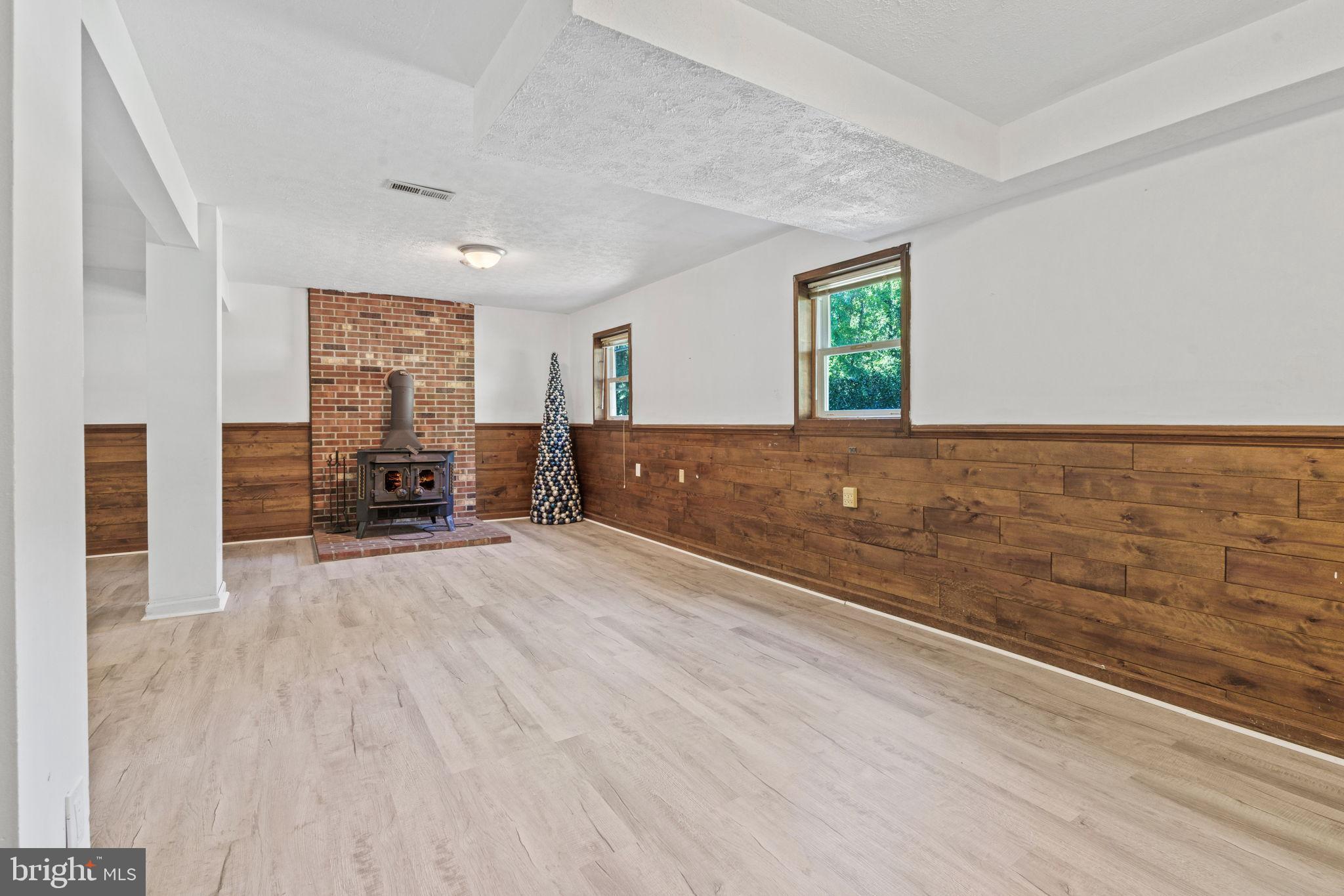 11827 RUTHERFORD DRIVE