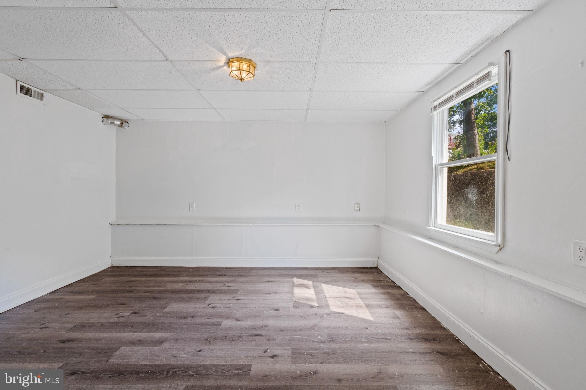 11827 RUTHERFORD DRIVE