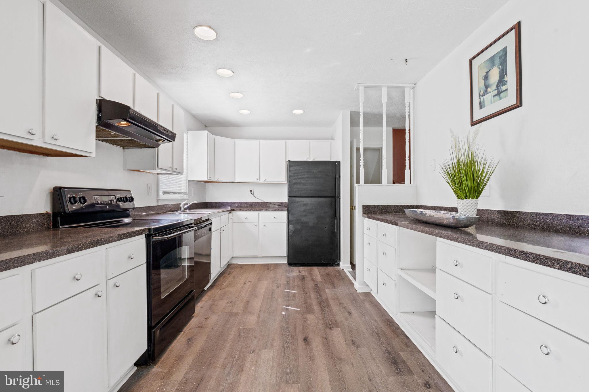 11827 RUTHERFORD DRIVE