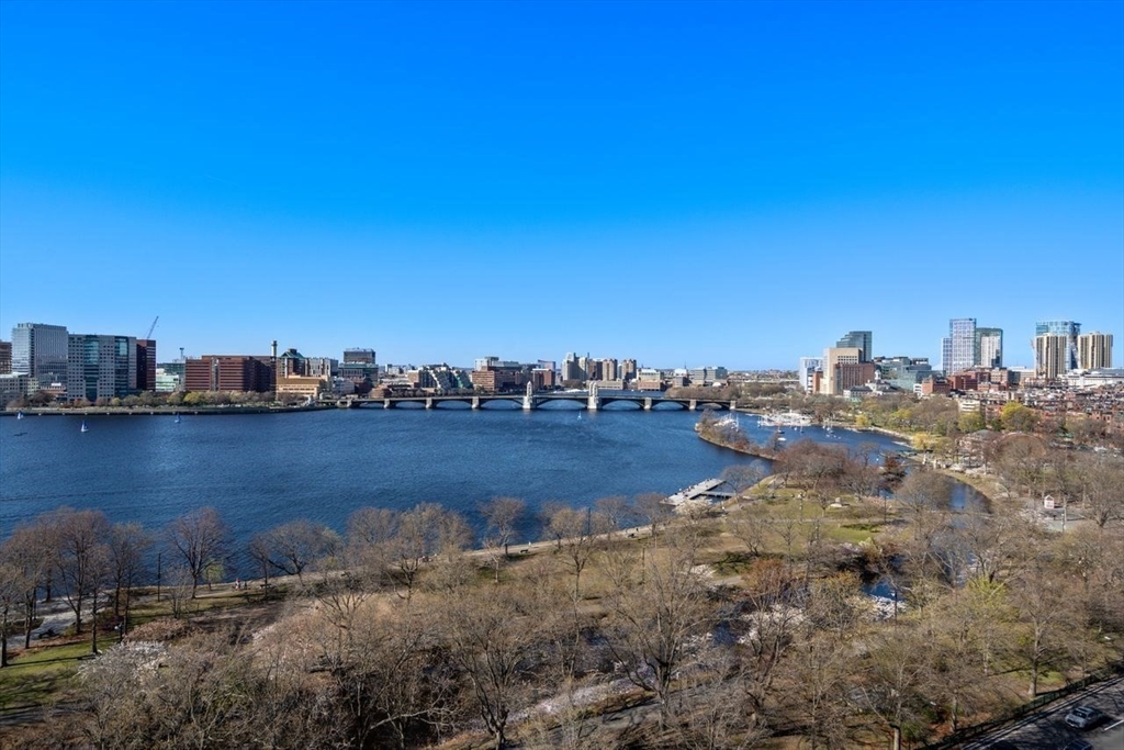 180 Beacon Street # 16G
