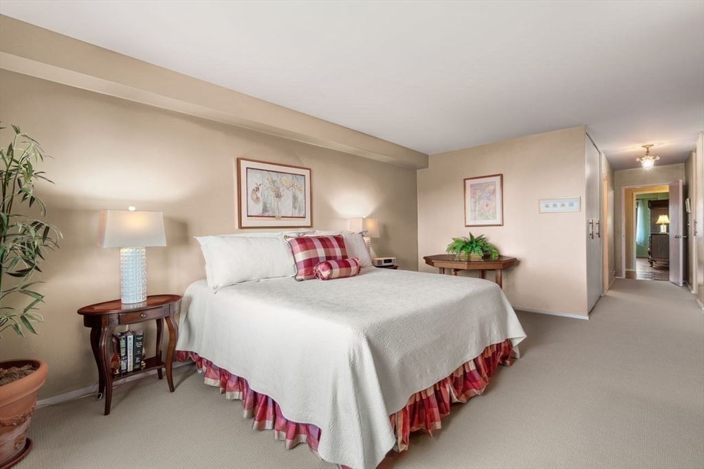 180 Beacon Street # 16G