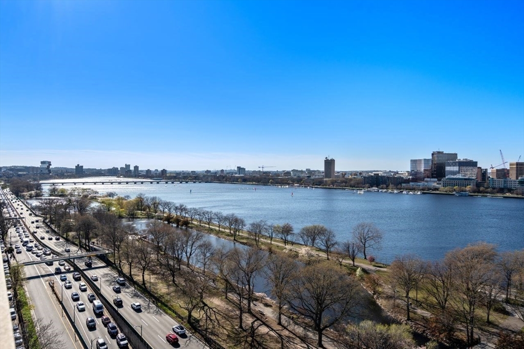 180 Beacon Street # 16G