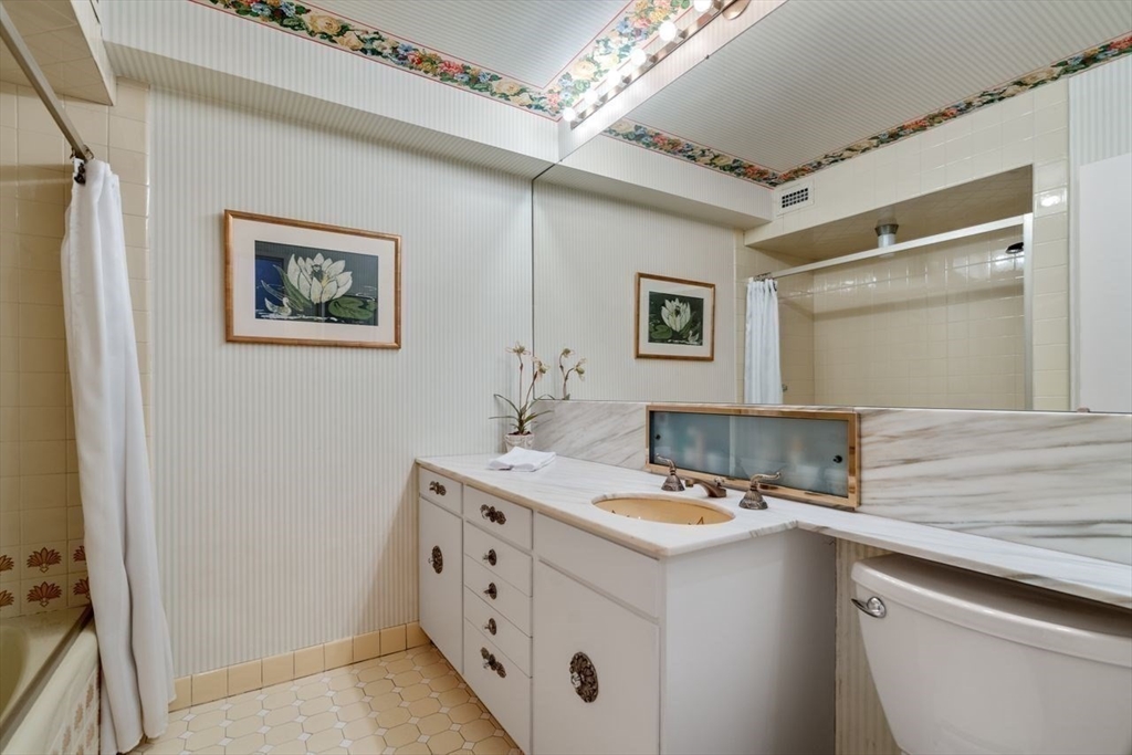 180 Beacon Street # 16G