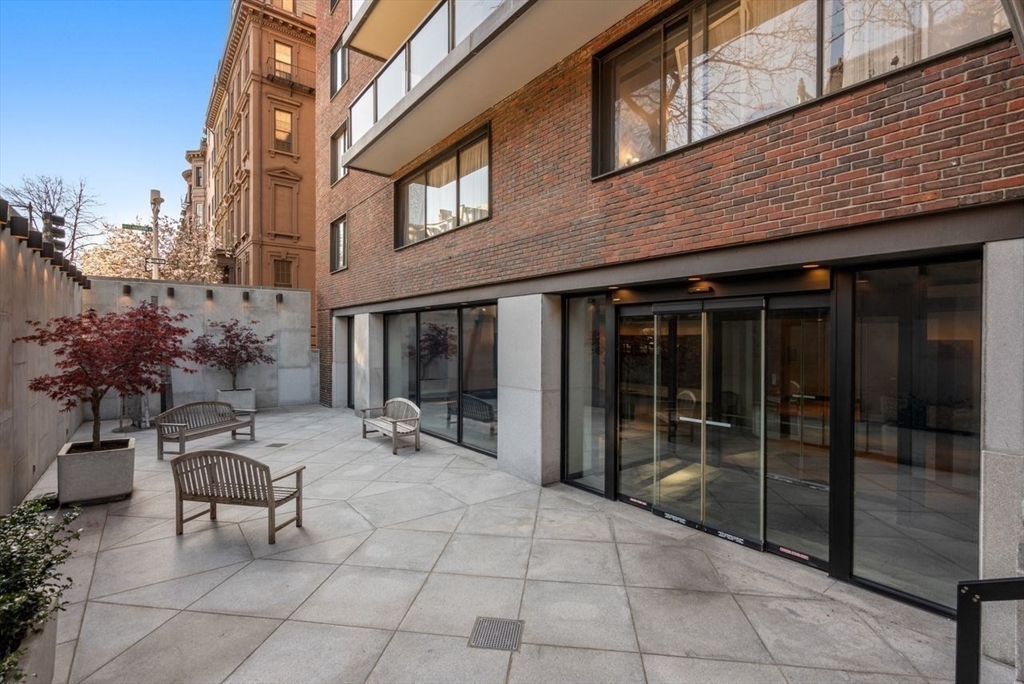 180 Beacon Street # 16G