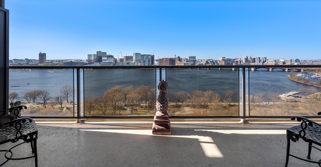 180 Beacon Street # 16G