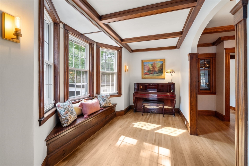 32 Stocker Avenue