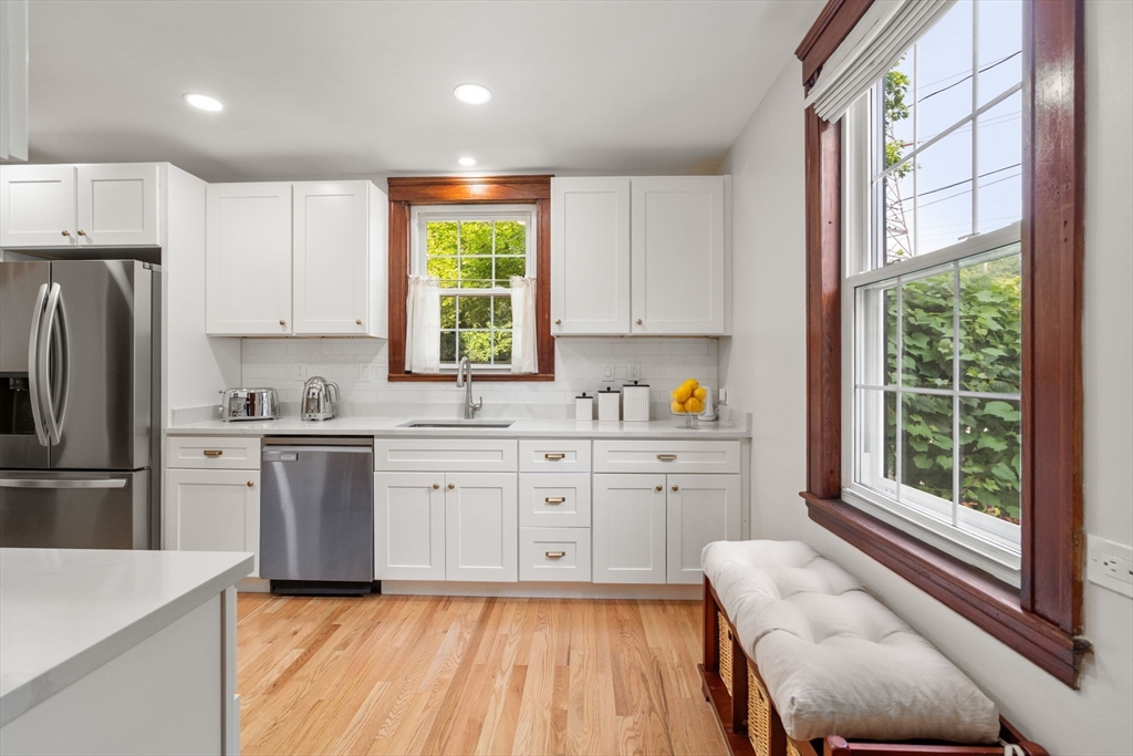 32 Stocker Avenue