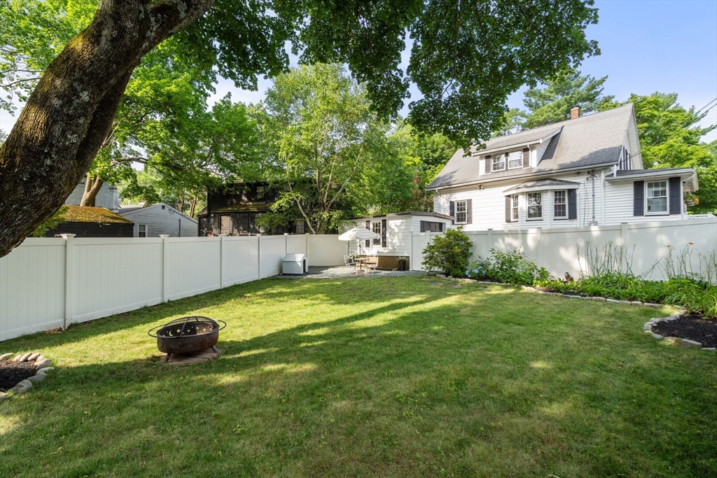 32 Stocker Avenue
