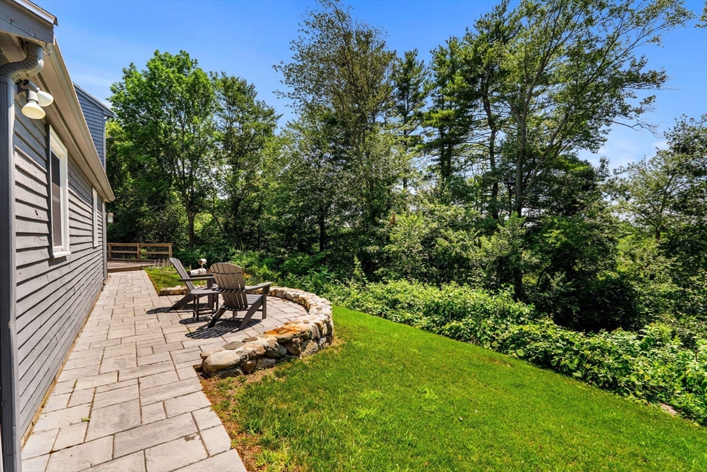 13 Conrad Cir
