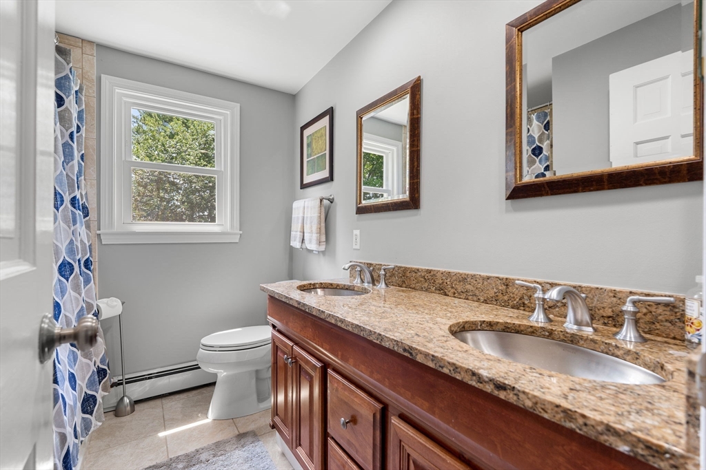 13 Conrad Cir