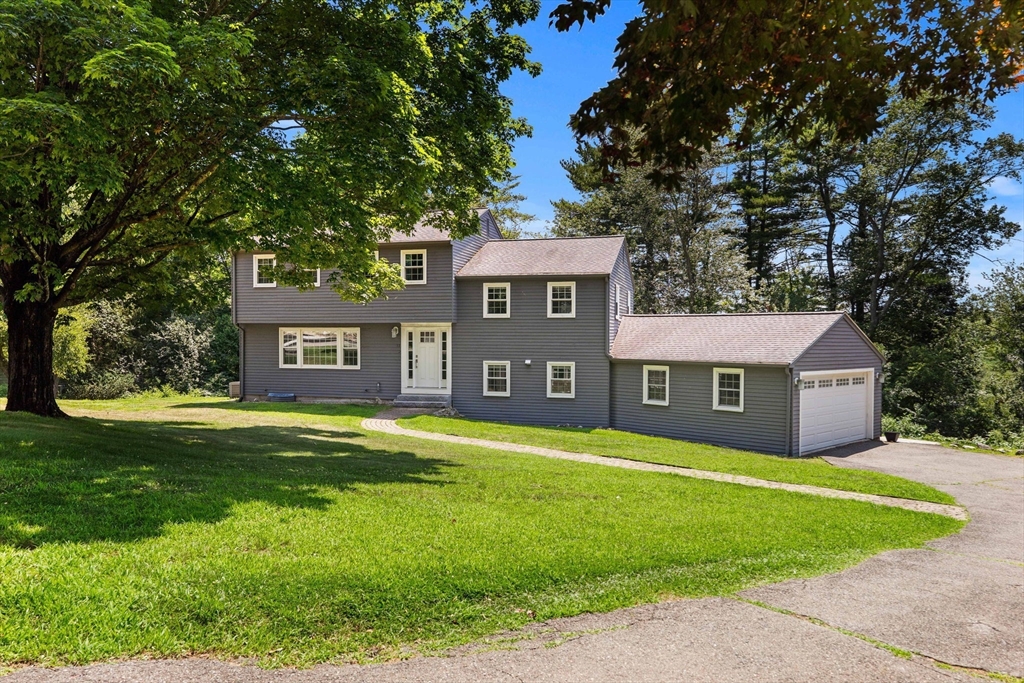 13 Conrad Cir