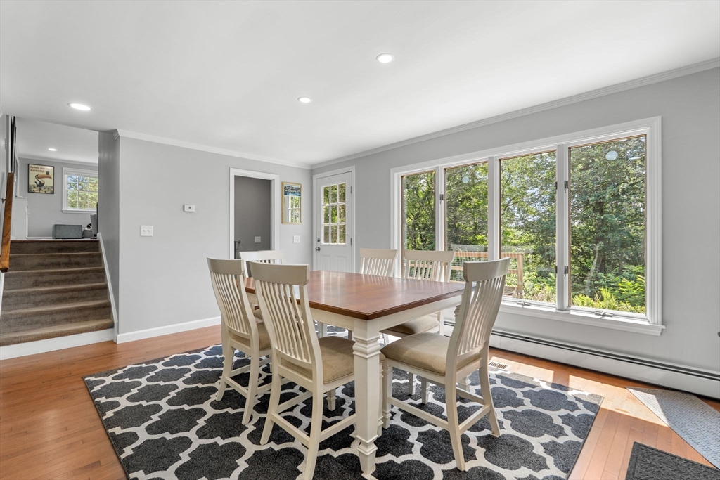 13 Conrad Cir