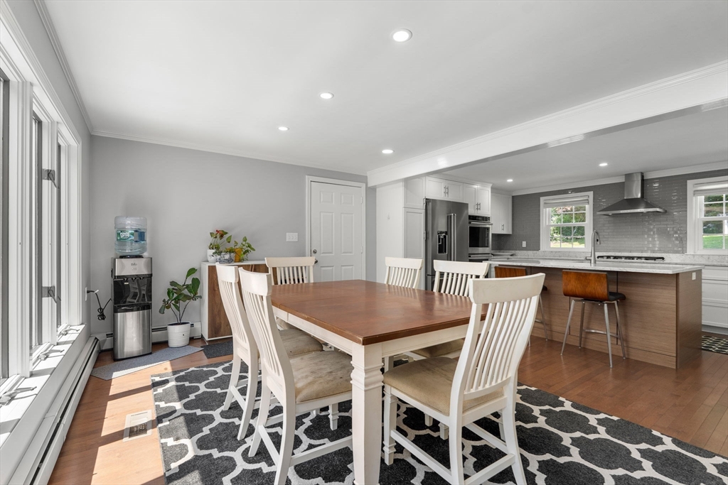 13 Conrad Cir
