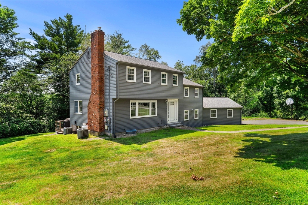 13 Conrad Cir