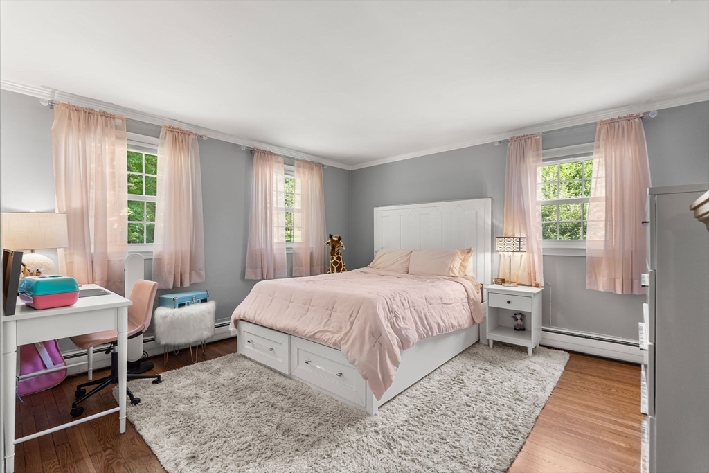 13 Conrad Cir