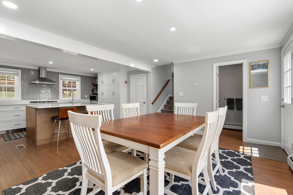 13 Conrad Cir