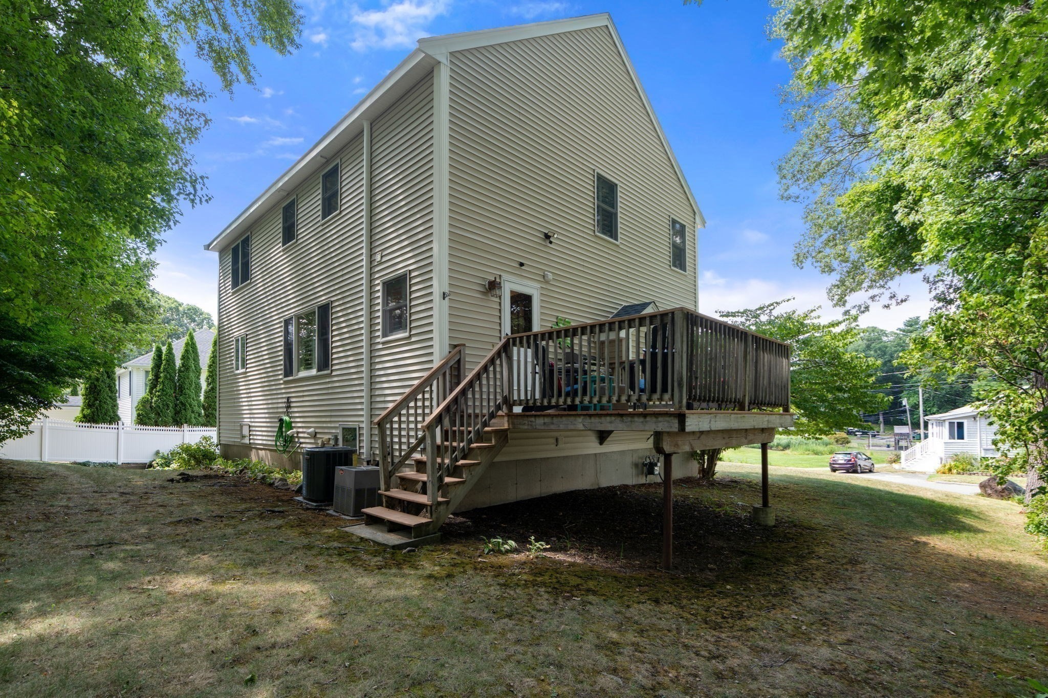 15 Island Road