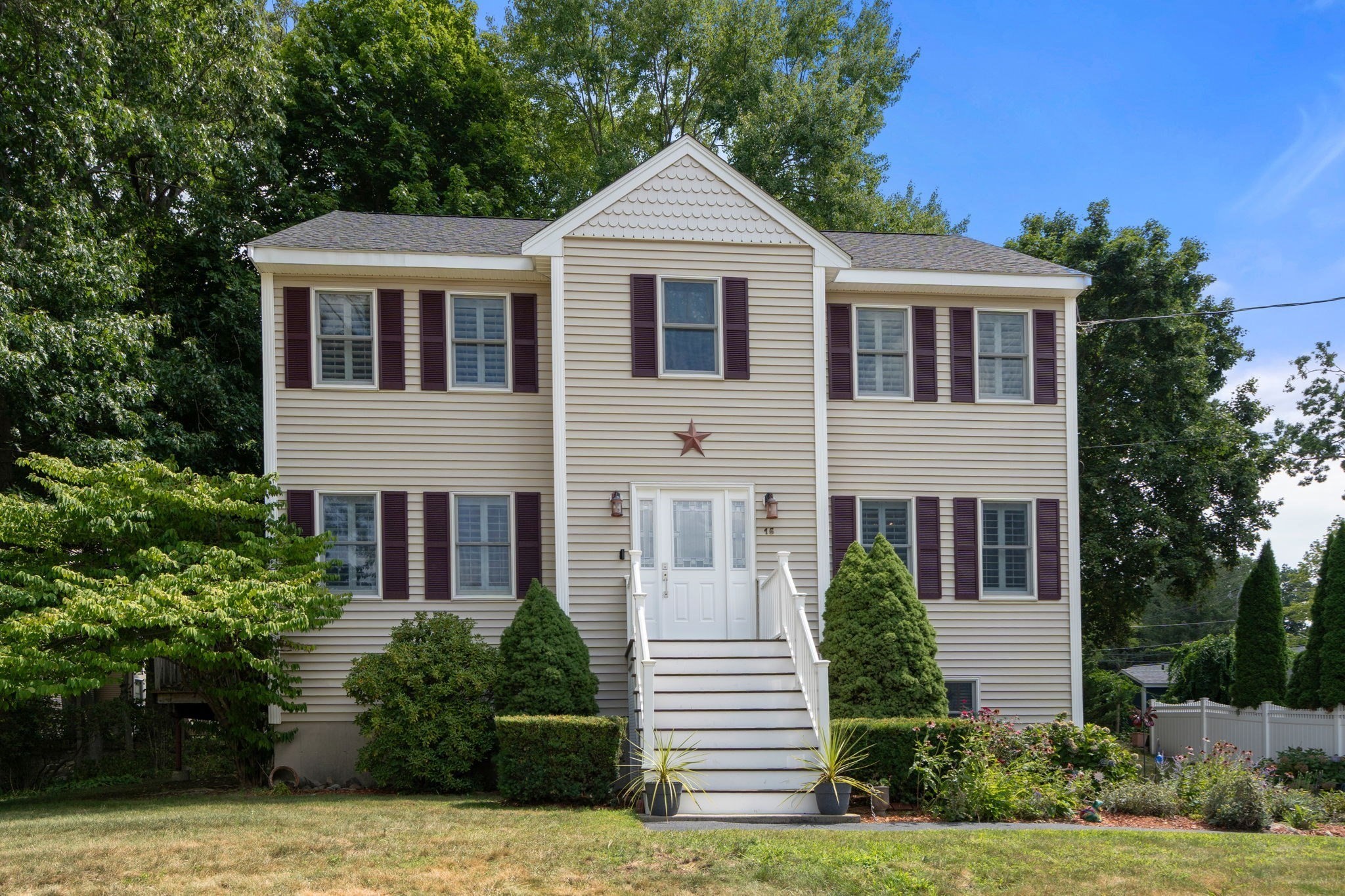 15 Island Road