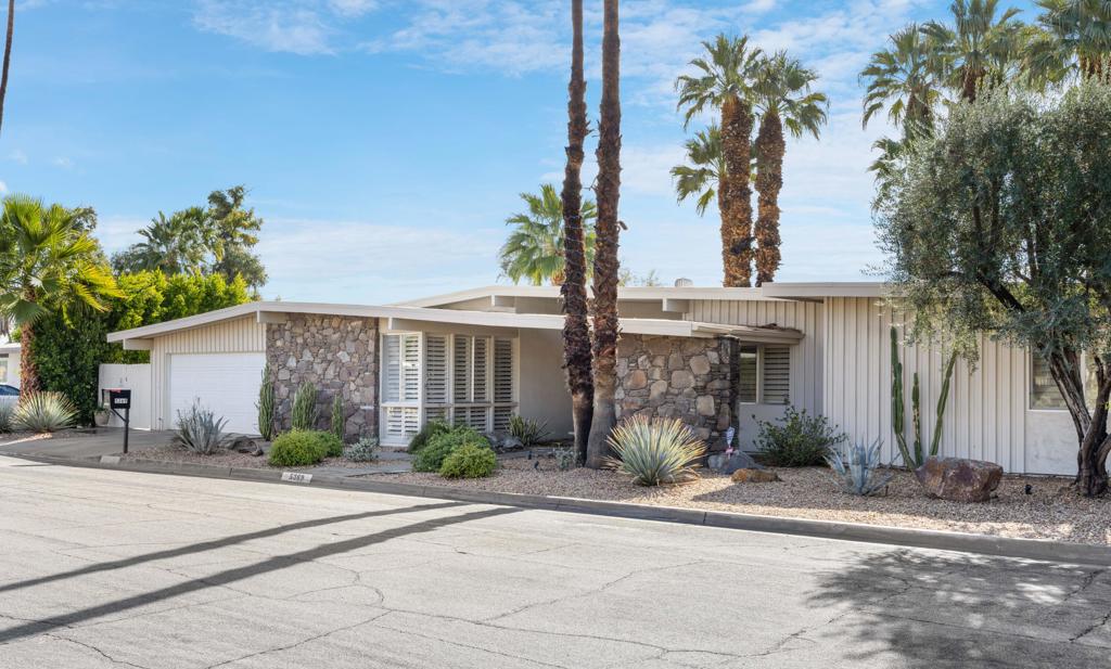 5369 E Lakeside Drive