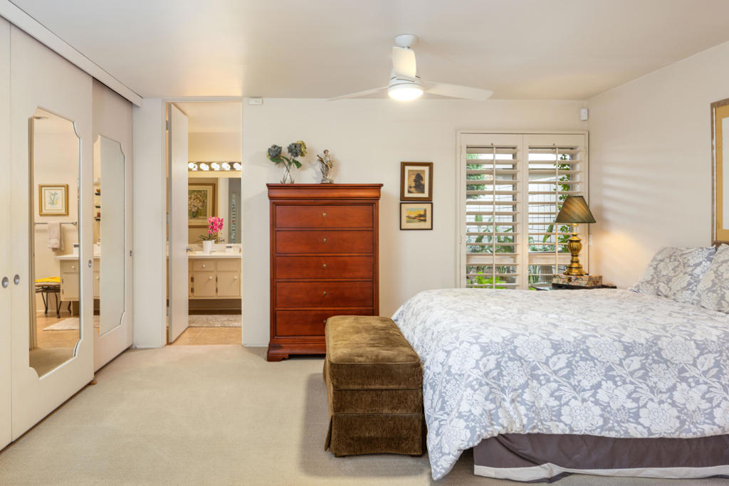 5369 E Lakeside Drive