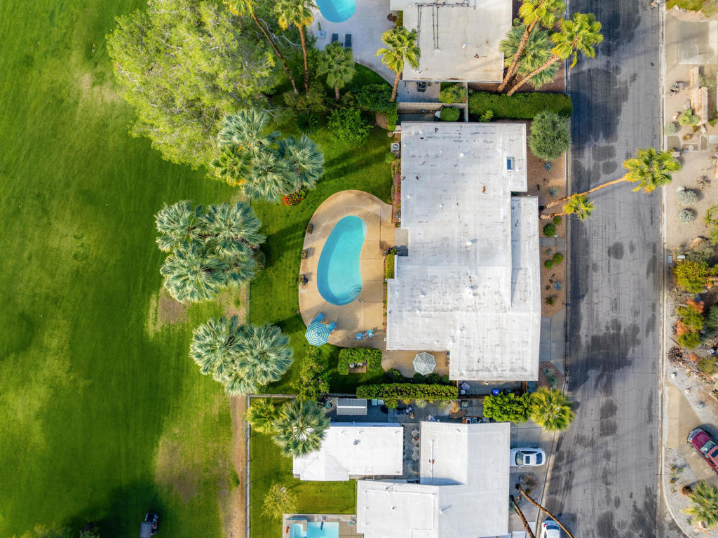 5369 E Lakeside Drive