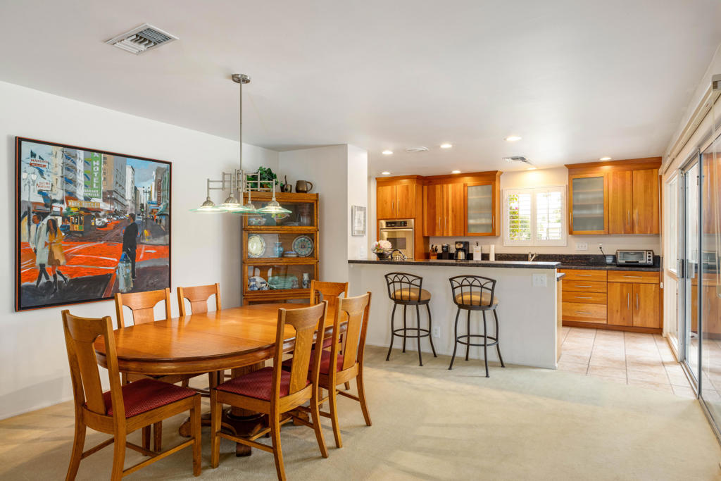 5369 E Lakeside Drive