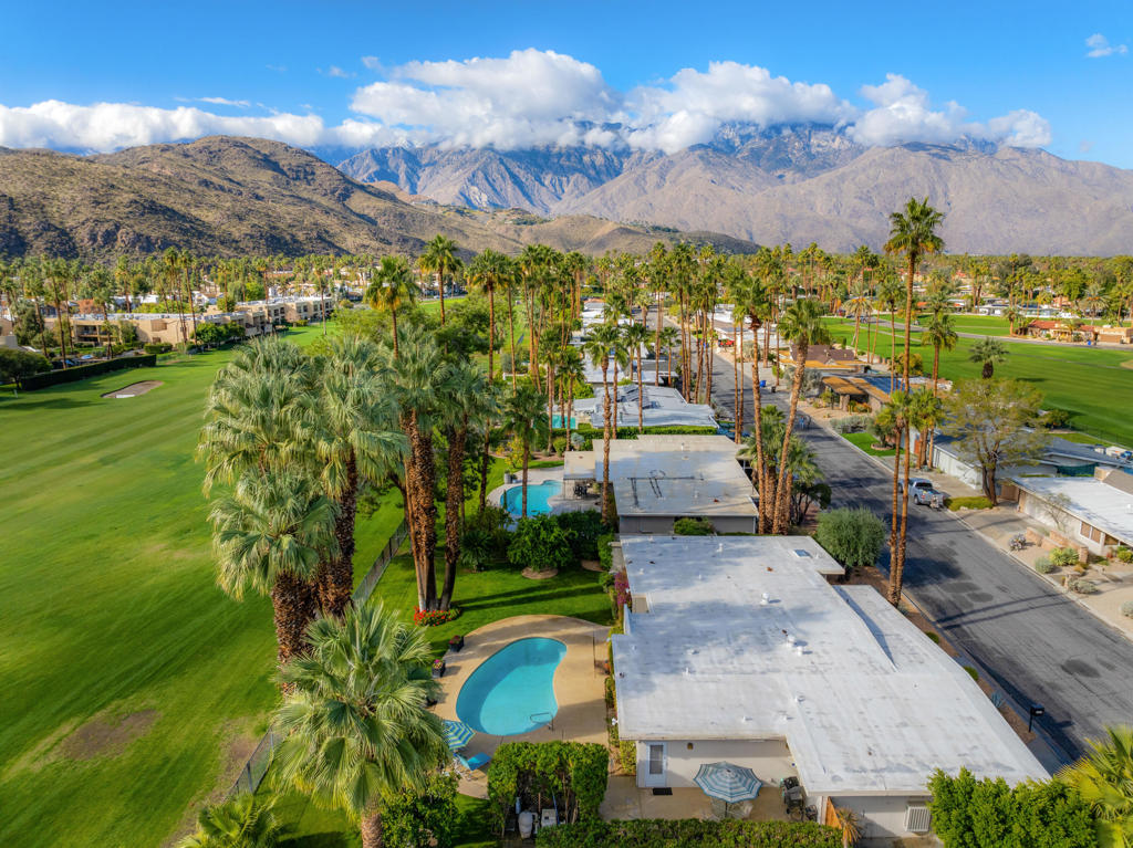 5369 E Lakeside Drive