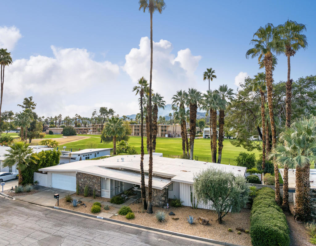 5369 E Lakeside Drive