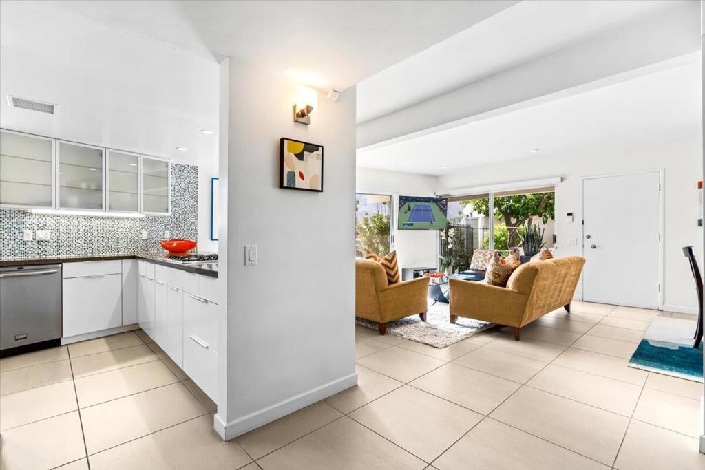 2033 E Ramon Road 6c
