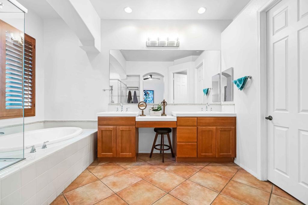 57 Vista Mirage Way