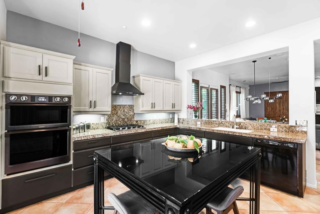 57 Vista Mirage Way