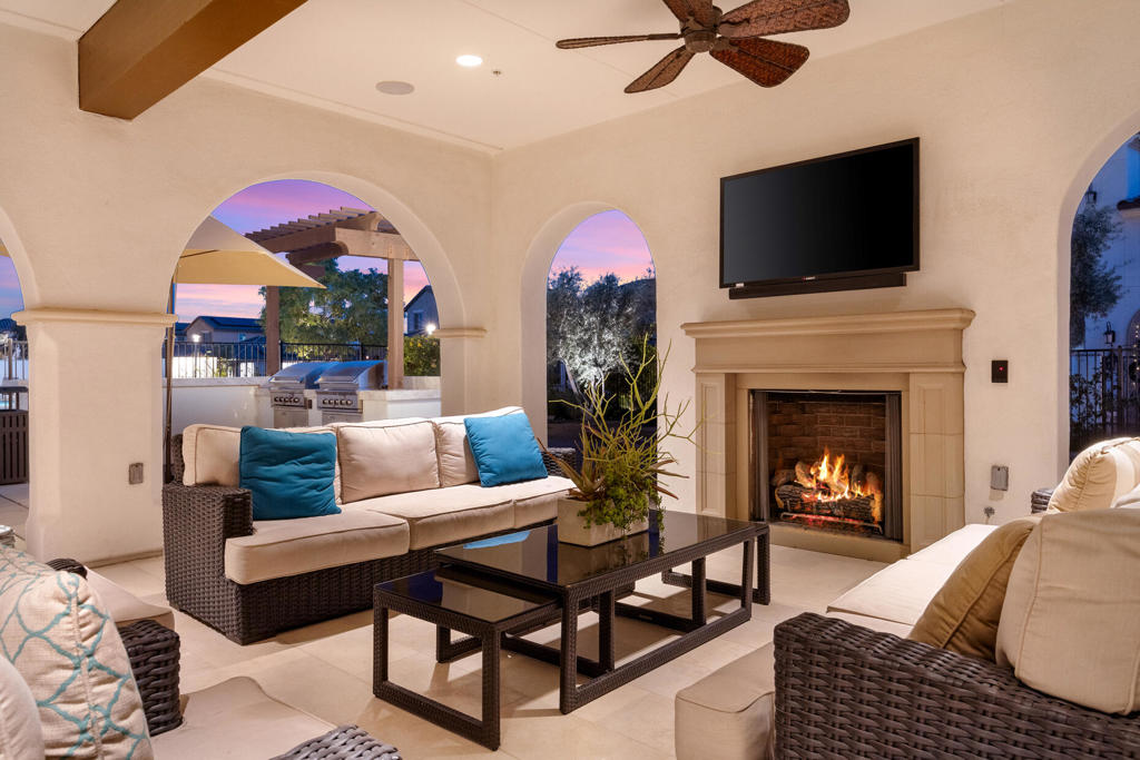 80327 Whisper Rock Way