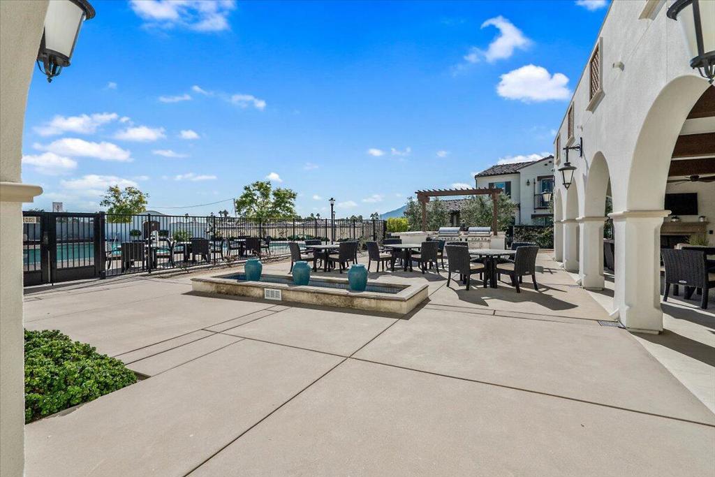 80327 Whisper Rock Way