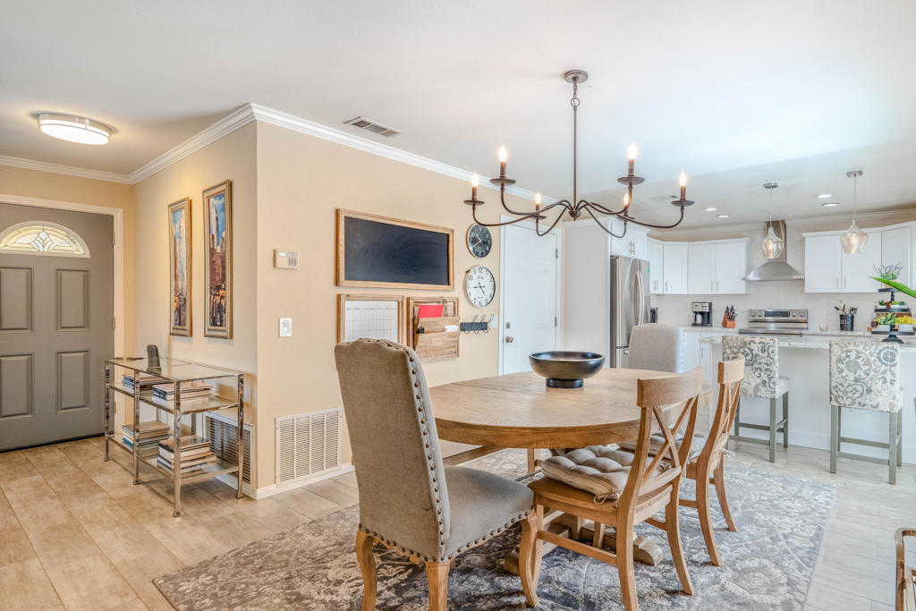 54885 Avenida Alvarado