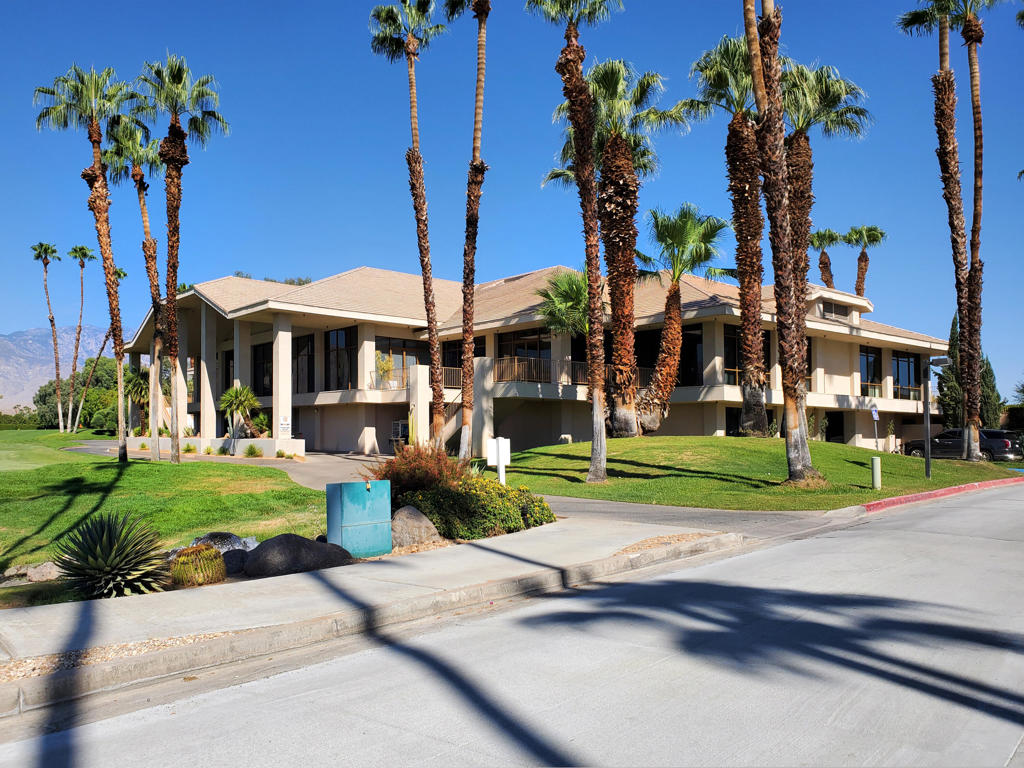 910 Island Drive 407