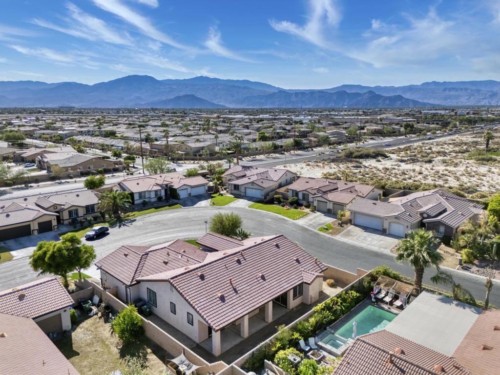 83530 Fenton Ct Court