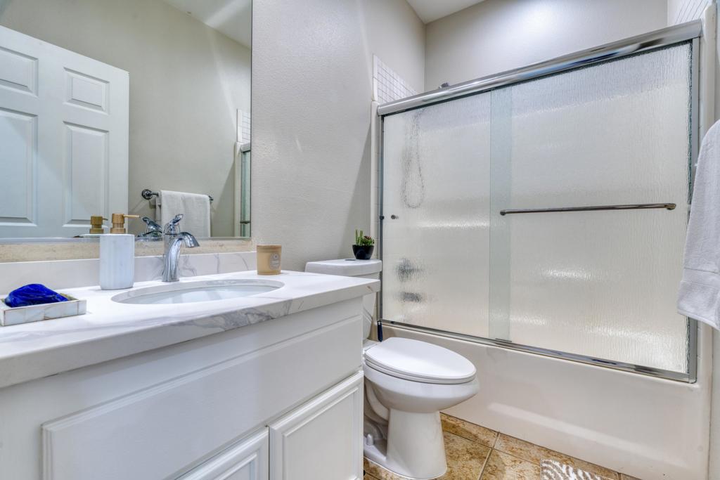 83530 Fenton Ct Court