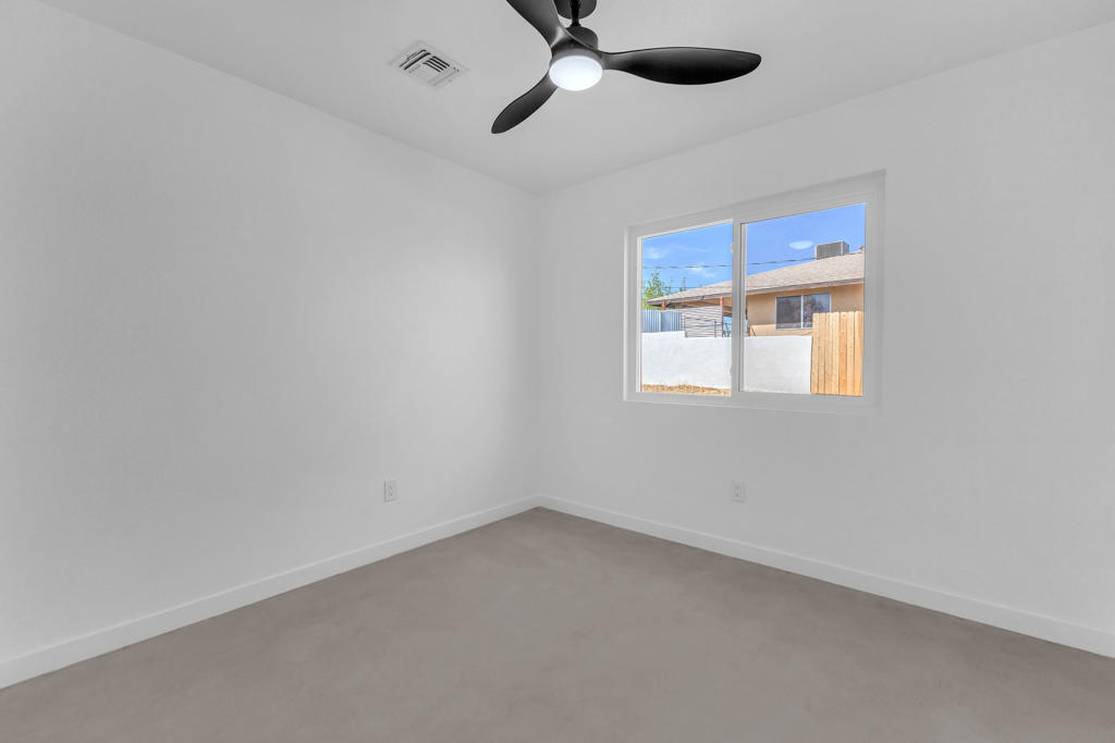 60711 Natoma Trail