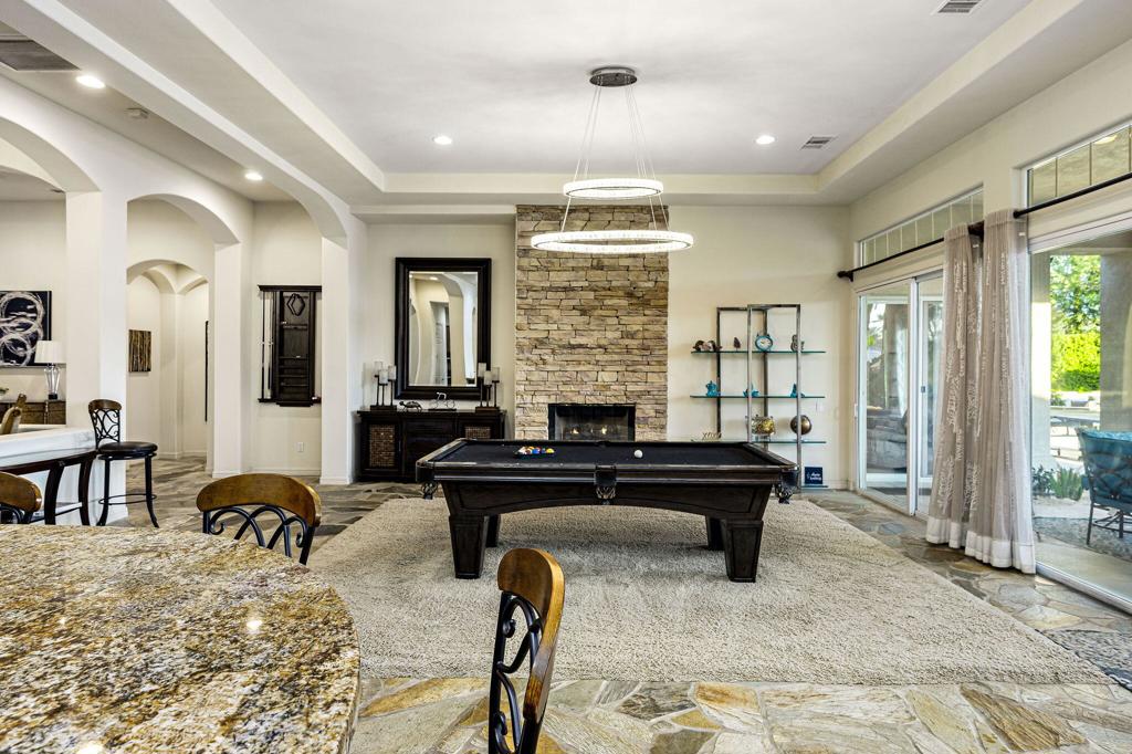 81390 Golf View Drive