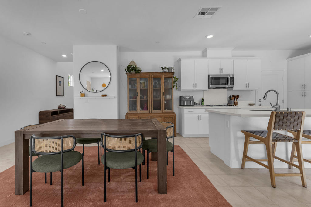 76303 Cambridge Drive