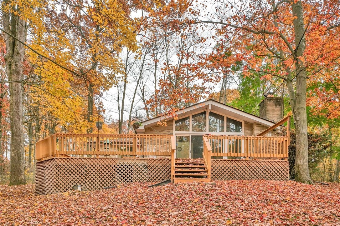 128 Crescent Hill Dr