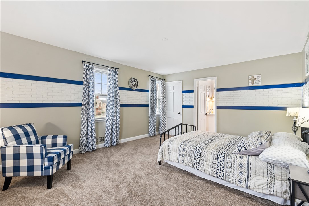 22 Frankford Ln