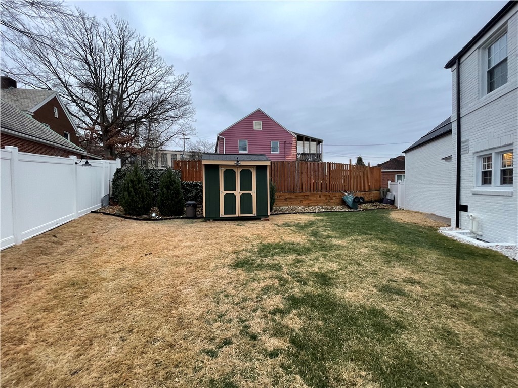 22 Frankford Ln
