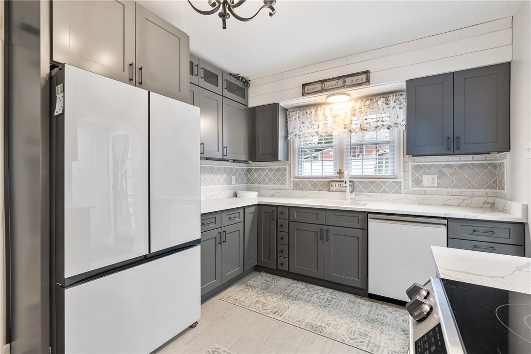 22 Frankford Ln