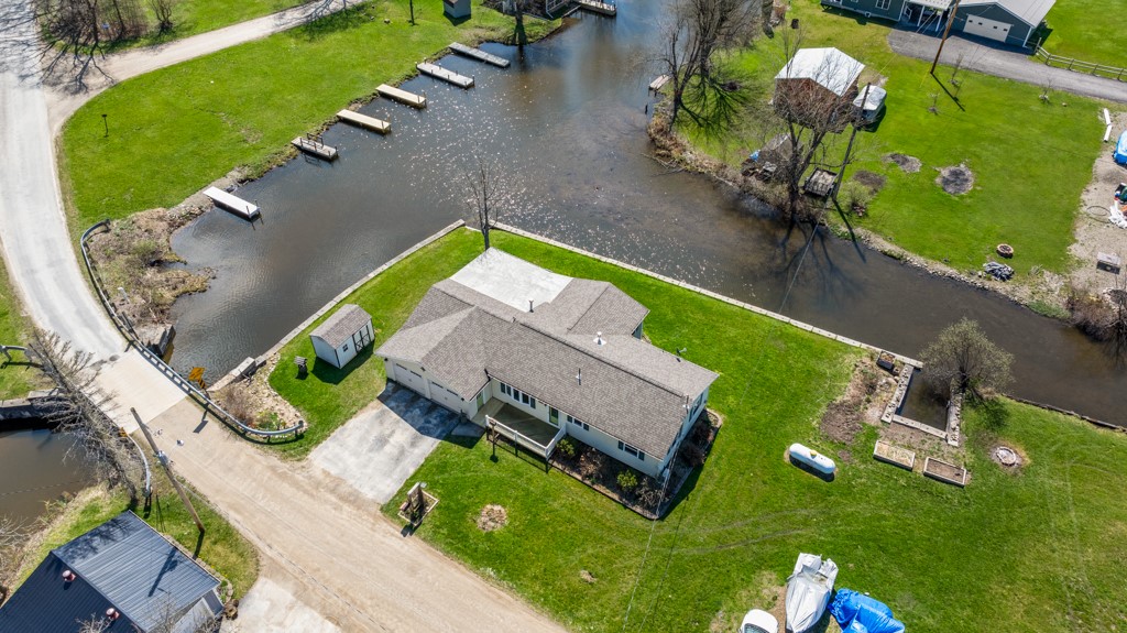 35893 Maple Dr